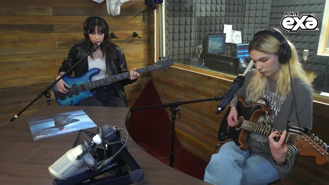 Es viernes de rock con la música de The Warning. 🎶🤘¿Qué rolas quieres escuchar?