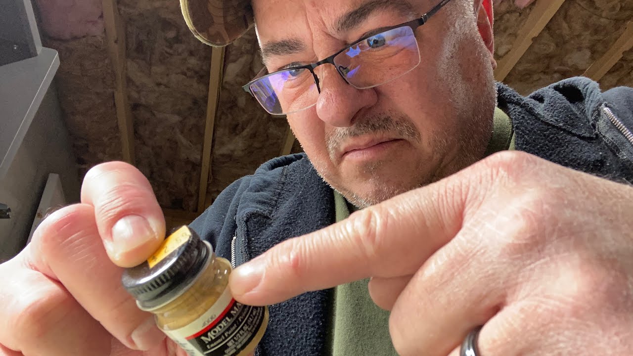 Mixing model paint and paint maintenance