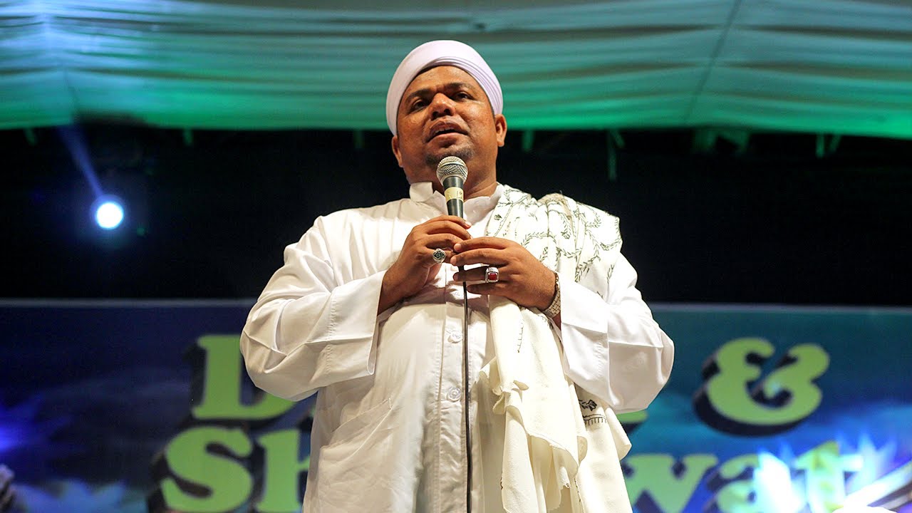 [ 31 Mei 2014 ] Mauidoh Hasanah Habib Hasyim Assegaf @ PP Salafiyah Syafi'iyah Sukorejo
