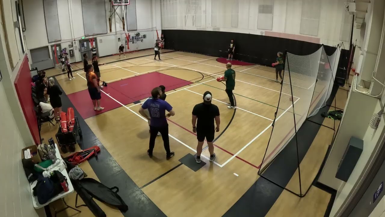 Winter League - Week 5 - Grinch Squad vs Backroom Ballers