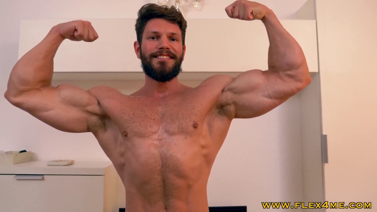 Shredded Muscles Posing - 3 weeks out (overall body)