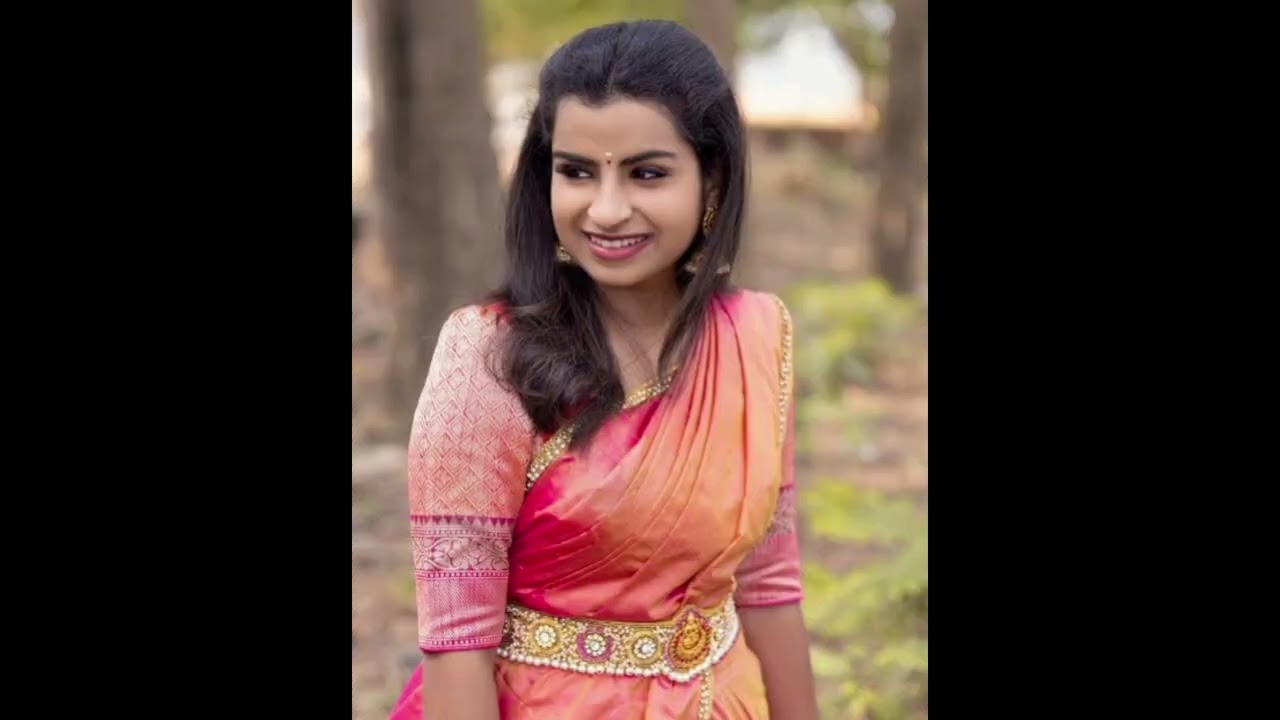 As a Sivaangi Krishnakumar fan ! Here is Mashup for my favorite playback singer @SivaangiVlogs 