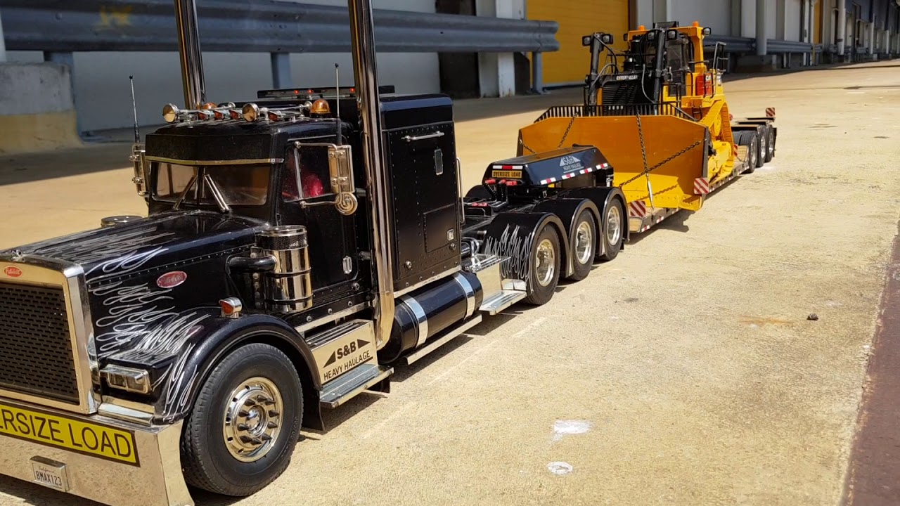 Grand hauler 8x6 heavy haulage