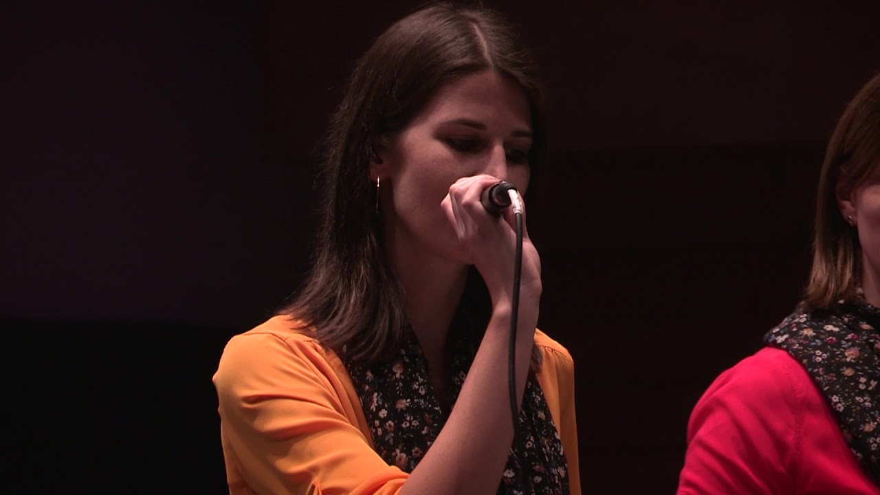 Seite an Seite - Strong Voice