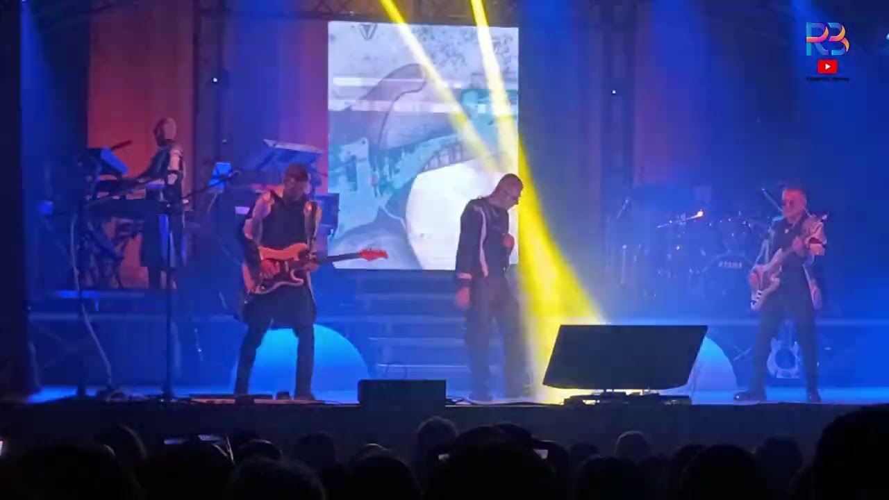 Cosmic Castaway - Rockets live Schio 2025