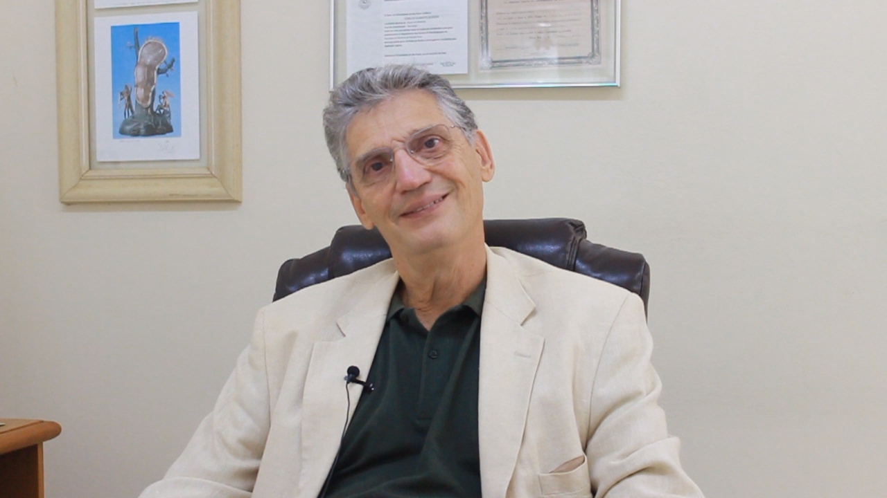 Toma analgésico e a dor de cabeça não passa. Neurologista Carlos Bordini explica