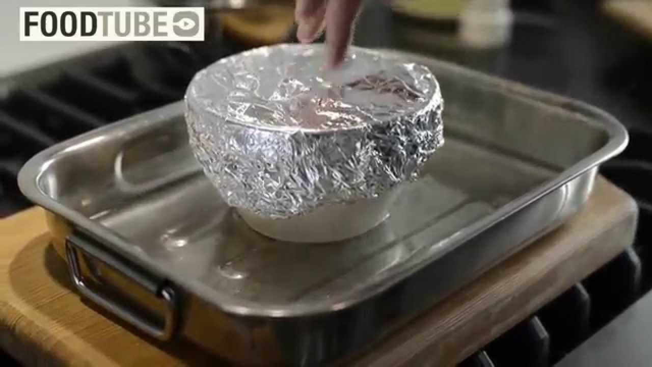 Yvette van Boven maakt een Plum Pudding
