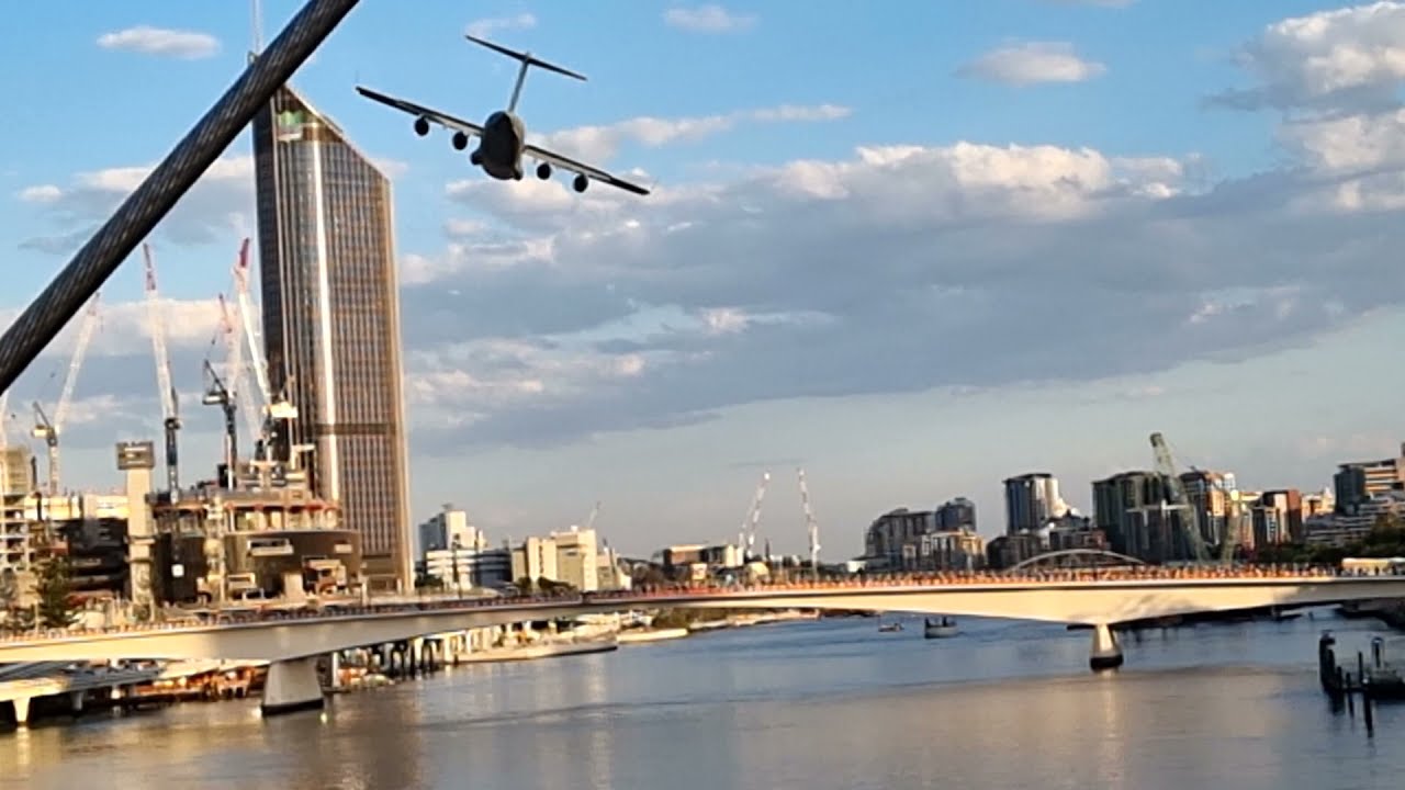 RAAF C17 and Army Helicopters Displays for Riverfire Brisbane 2021 from Kurilpa Bridge