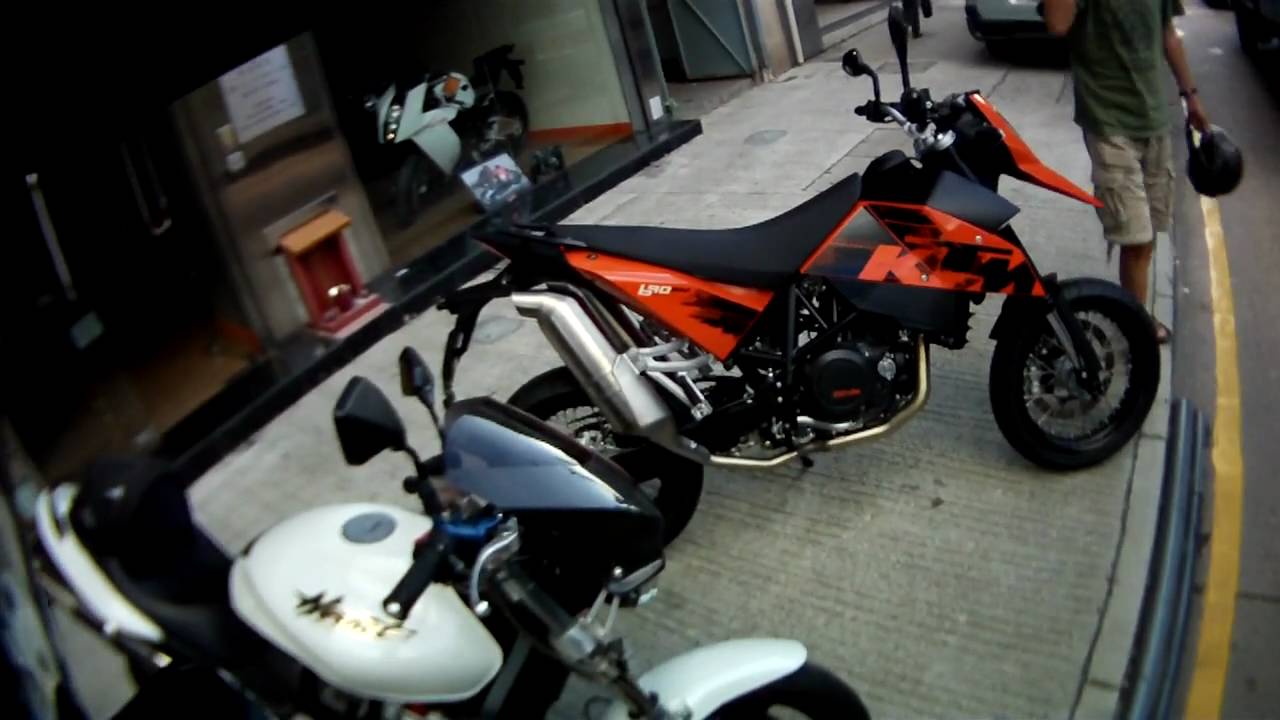 KTM690SM first impression