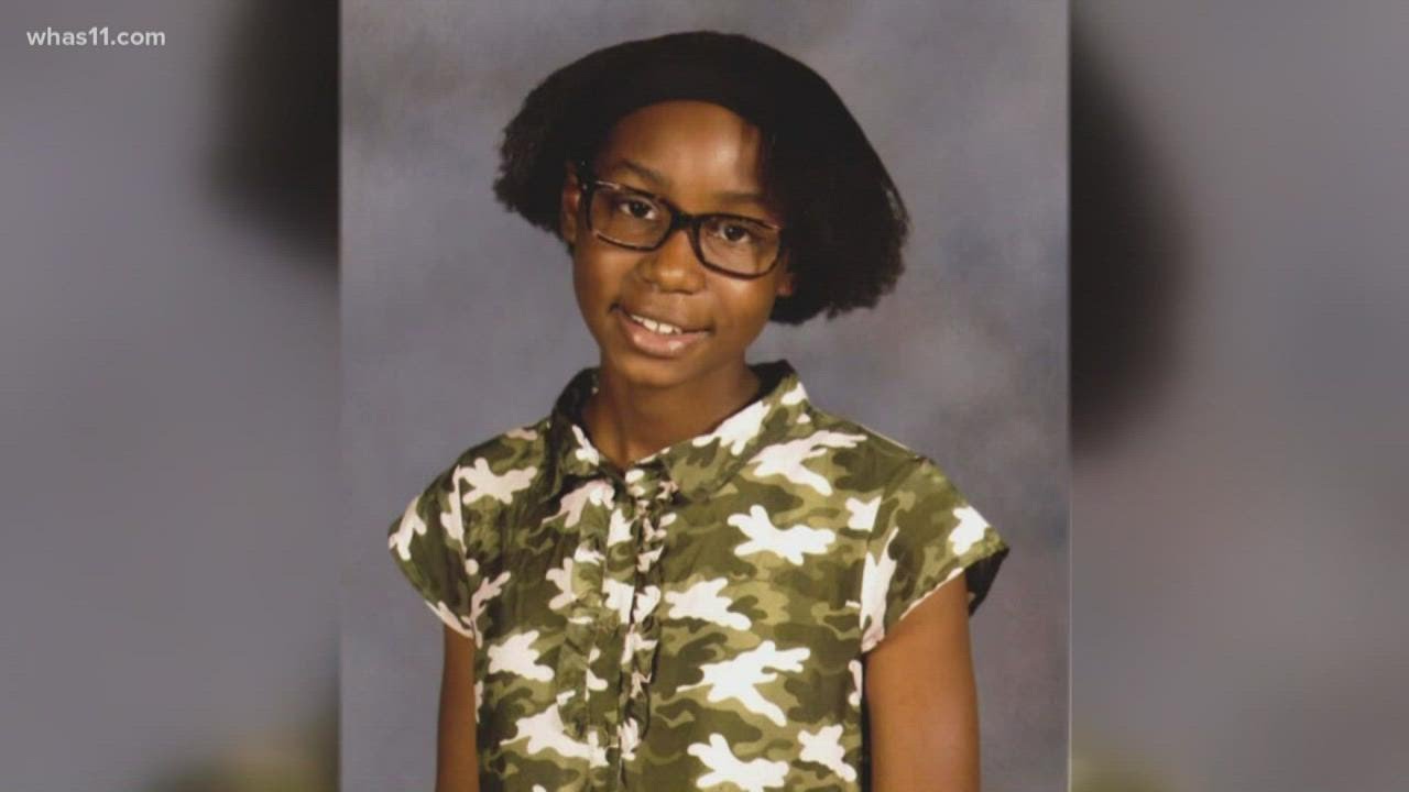 Bowling Green crews search rubble for missing teen after rest of family found dead