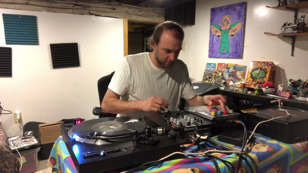Lofi Boombap Live Playthrough (Sp404 and Ableton Push)