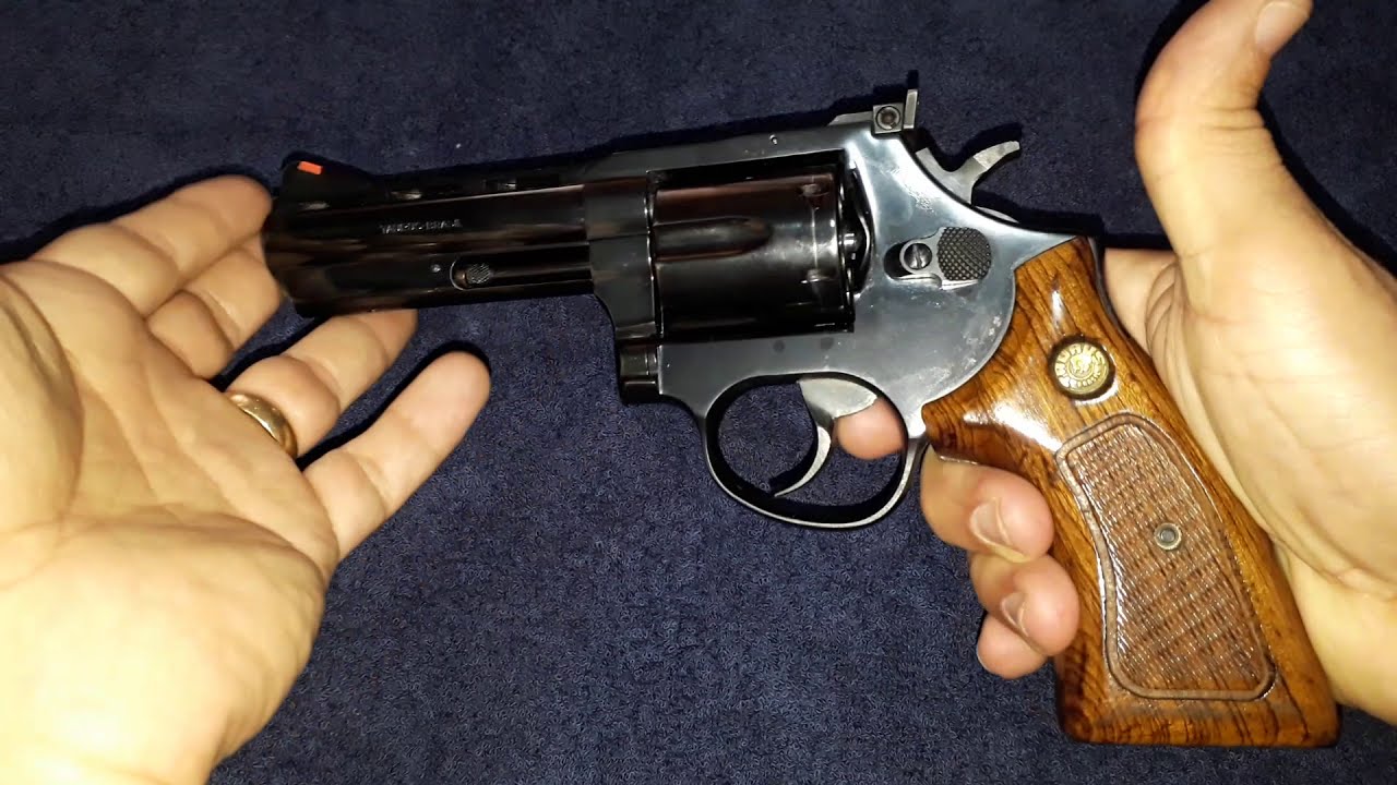 Revólver Taurus 889 .38(antigo)