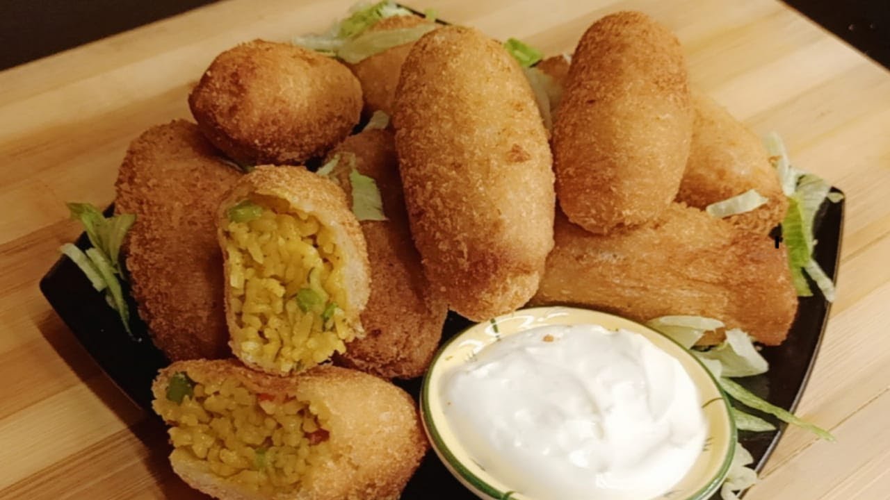 Noodles bread roll Recipe | Maggi puff bread pocket | Bread roll with noodles stuffing | Easy Snack