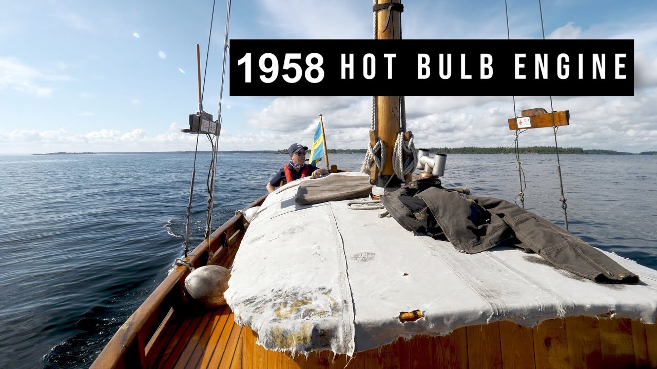 A 20 HP Hot Bulb Engine from 1958 on the River | Panasonic GH5 Handheld Footage | M43
