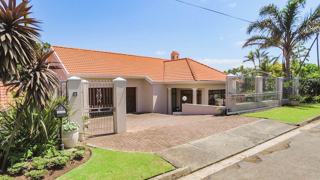 4 Bedroom House for sale in Eastern Cape | East London | Gonubie |
