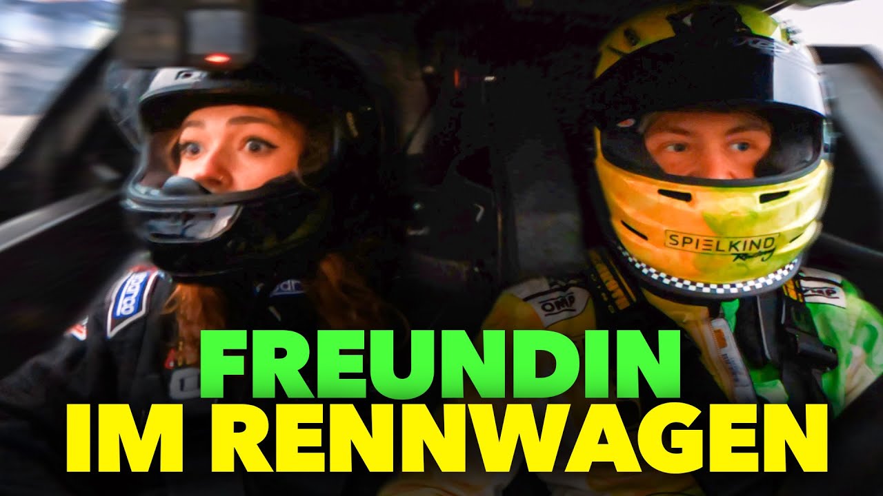 Mit meiner Freundin im Rennwagen 🥶