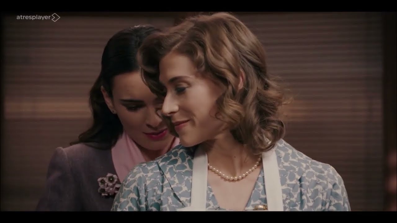 Marta and Fina MAFIN - Sueños de Libertad (♫  Fire on fire-Sam Smith)