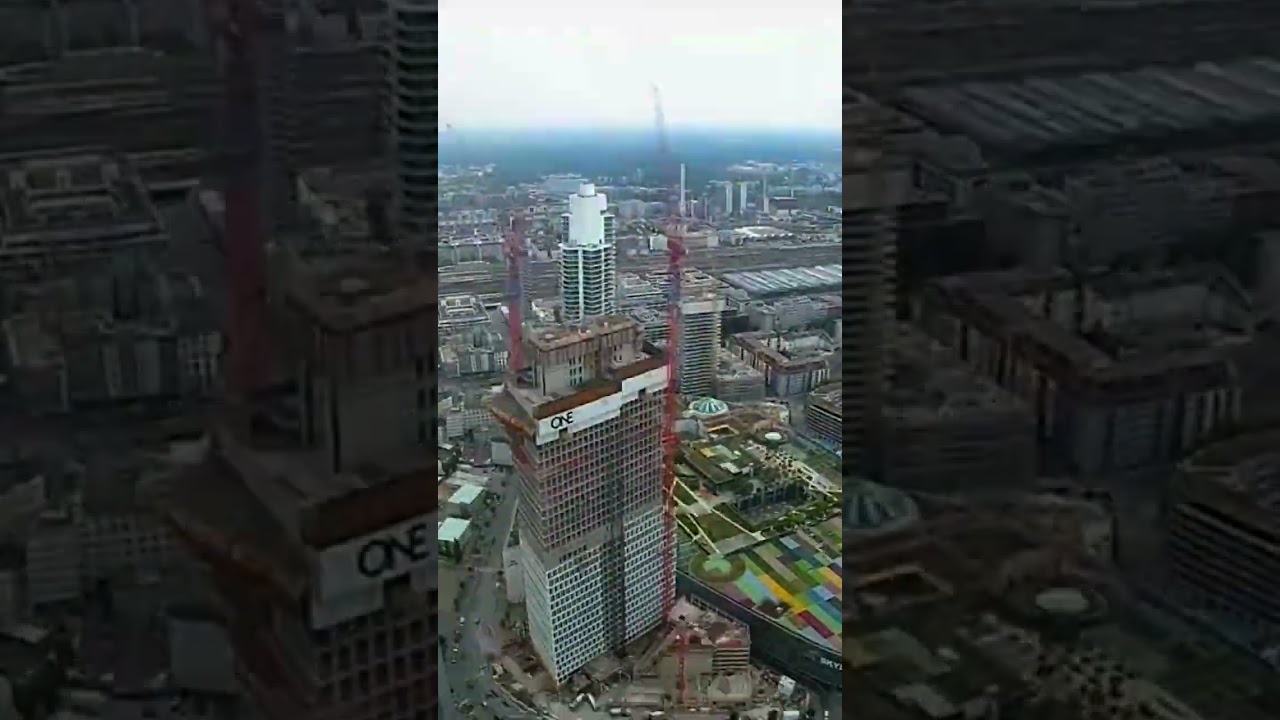 Zeitraffer von Frankfurt! Bau des Tower One