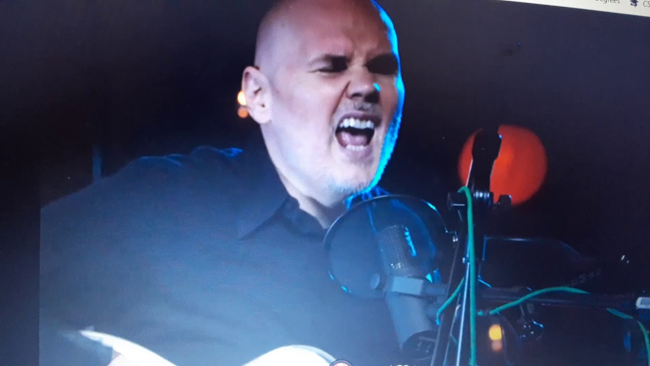 Rare Acoustic Billy Corgan of Smashing Pumpkins fundraiser 4 Movember 10/30/20! Plays 1979! Awesome!