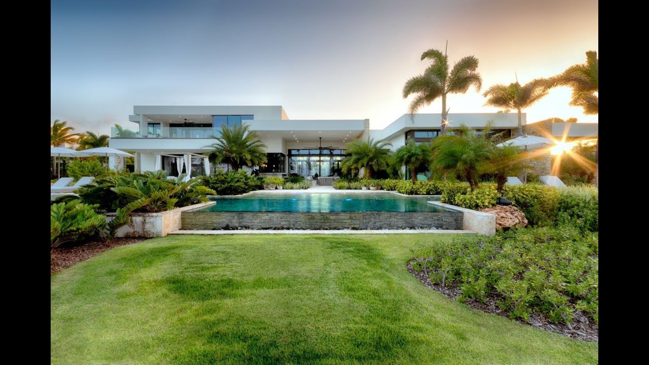 Prestigious Contemporary Home in Dorado Beach, Puerto Rico | Sotheby's International Realty