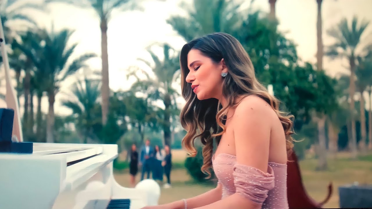 اغنية اخطفني فوق البساط لارا اسكندر مسلسل الثمانية 2022