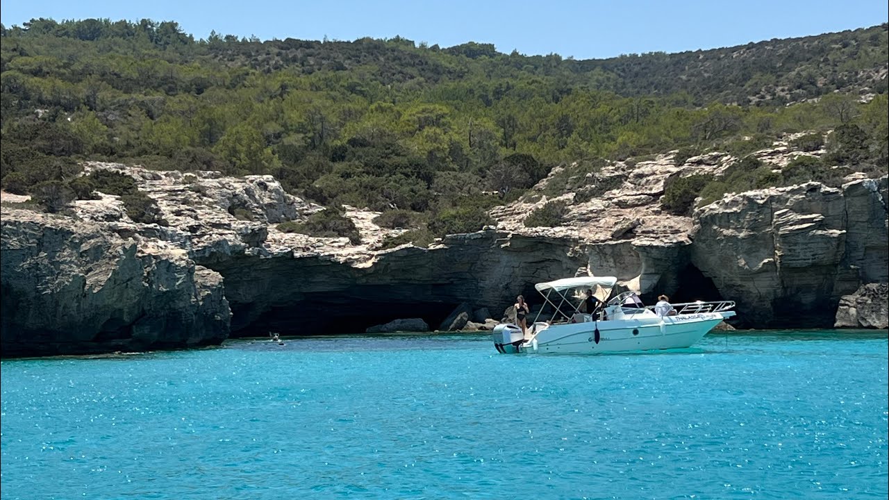 #latchi #cyprustravel #speedboat #oceanwaves @JKShorts888 