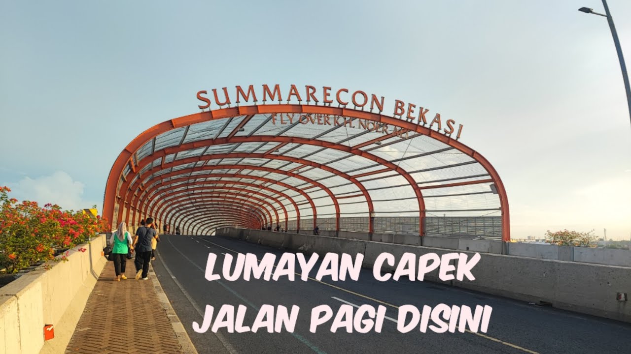Jalan pagi diCFD summarecon Bekasi