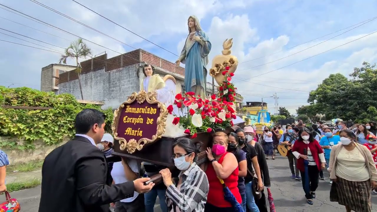 Inicia recorrido, Inmaculado Corazón de María y Virgen de Fátima hacia Buen Pastor z.12 13.08.2022