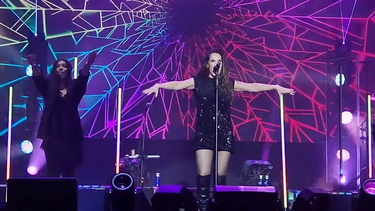 Como una flor * Malú * Madrid 22.02.26 Las Ventas 