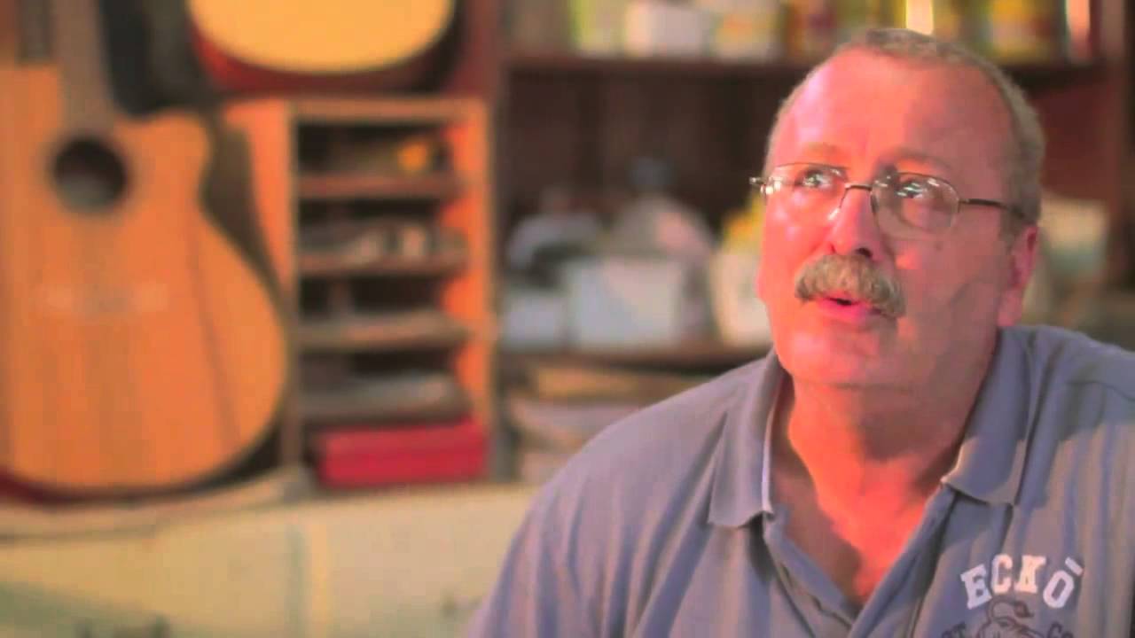 Documentário Luthieria - Rene Fieldberg (Chapecó-SC)