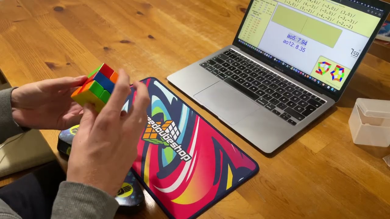 7.91 square-1 ao12