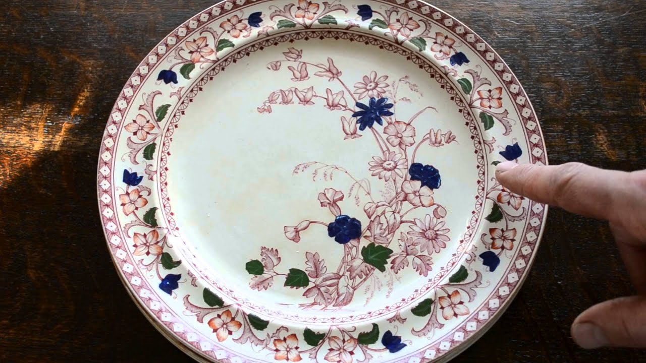Wedgwood & Co Verona pattern dessert plates c1860