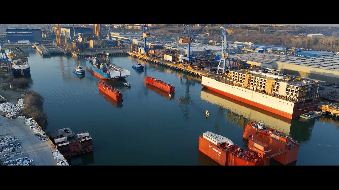 ケーブル敷設船建造過程（ルーマニア）