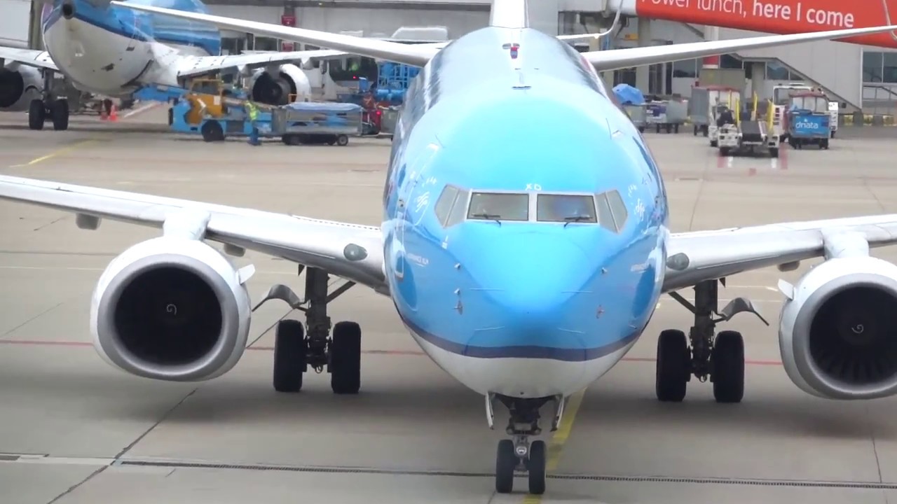 TRIP REPORT - Flying KLM's Amsterdam to Madrid flight on a 19 YEAR OLD PLANE