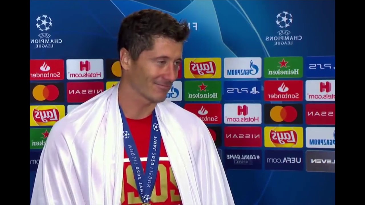 Robert Lewandowski Interview English/Deutsch/Espa&ntilde;ol Translation Champion League Final [CAPTIONS]
