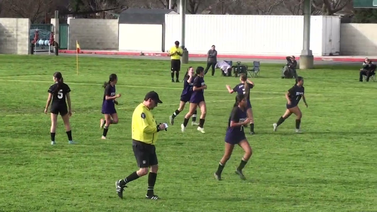 Semi finals 1st half Ridgeview vs Valley Oak on 2-18-26