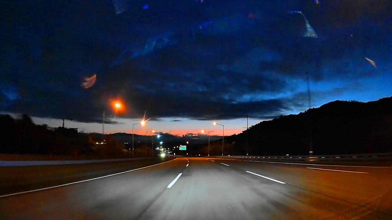 DashCam 70mai A810 - Crack of dawn