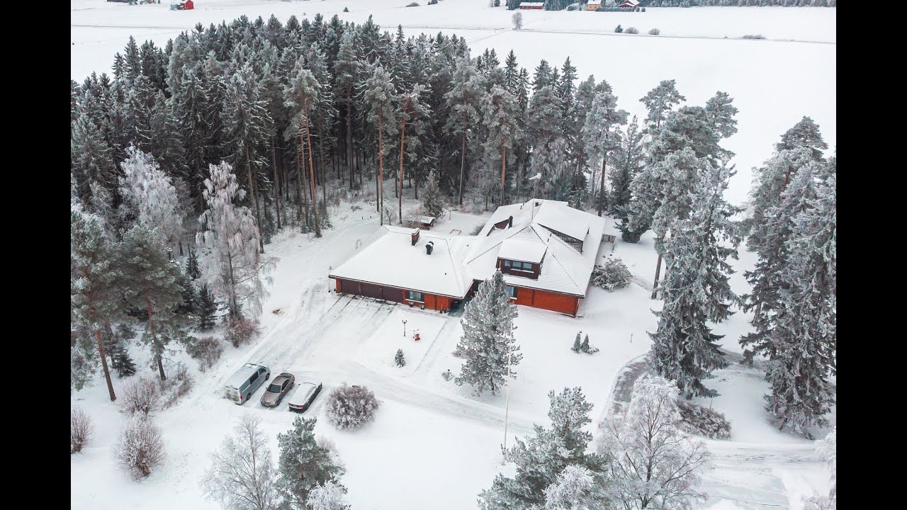 Reilusti yli 600 neliön omakotitalo Loimaalla