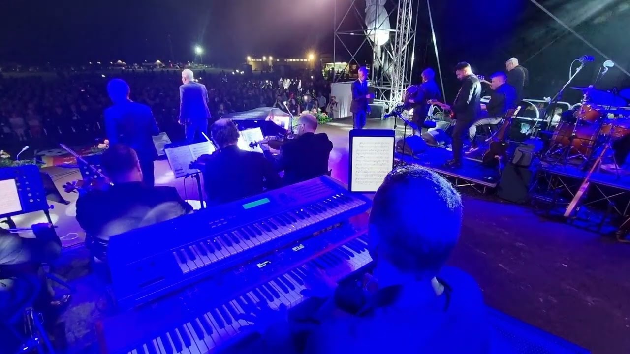 Una Rosa Blu - Zarrillo - Live 2023