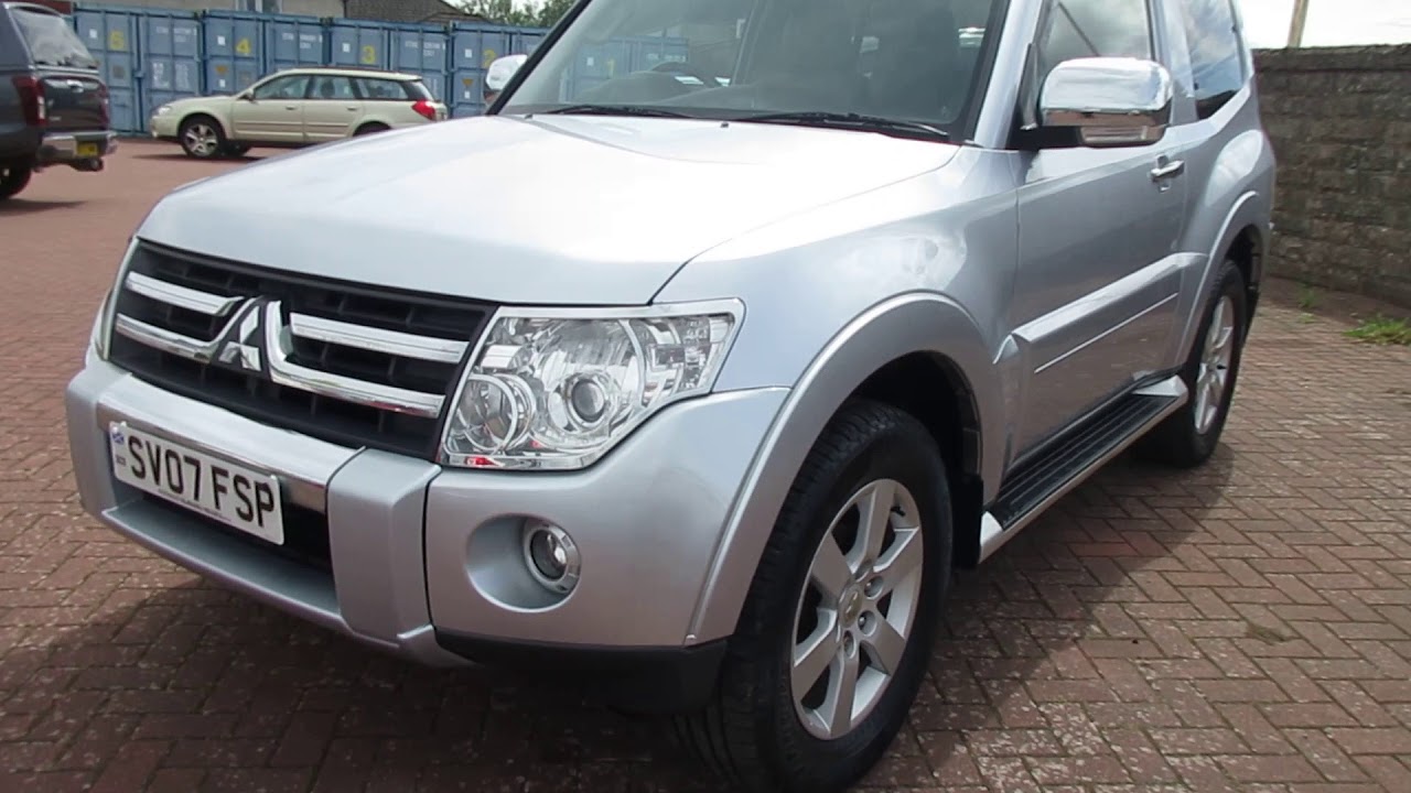 MITSUBISHI SHOGUN GLX WARRIOR DI-D SWB 3.2 DIESEL AUTOMATIC FINISHED IN SILVER