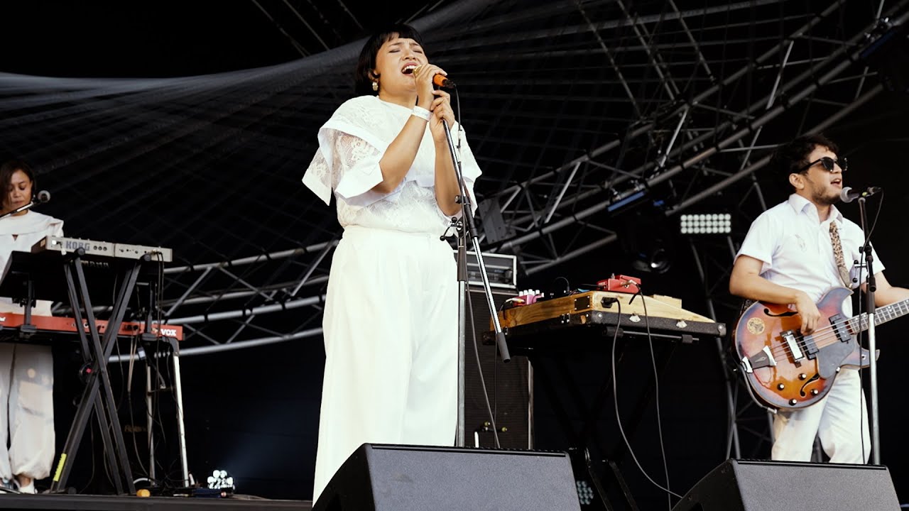 White Shoes & The Couples Company - Hidup Hanya Sekali @ EPOCHS 2023