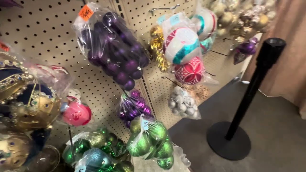 Hai cu mine în second hand.