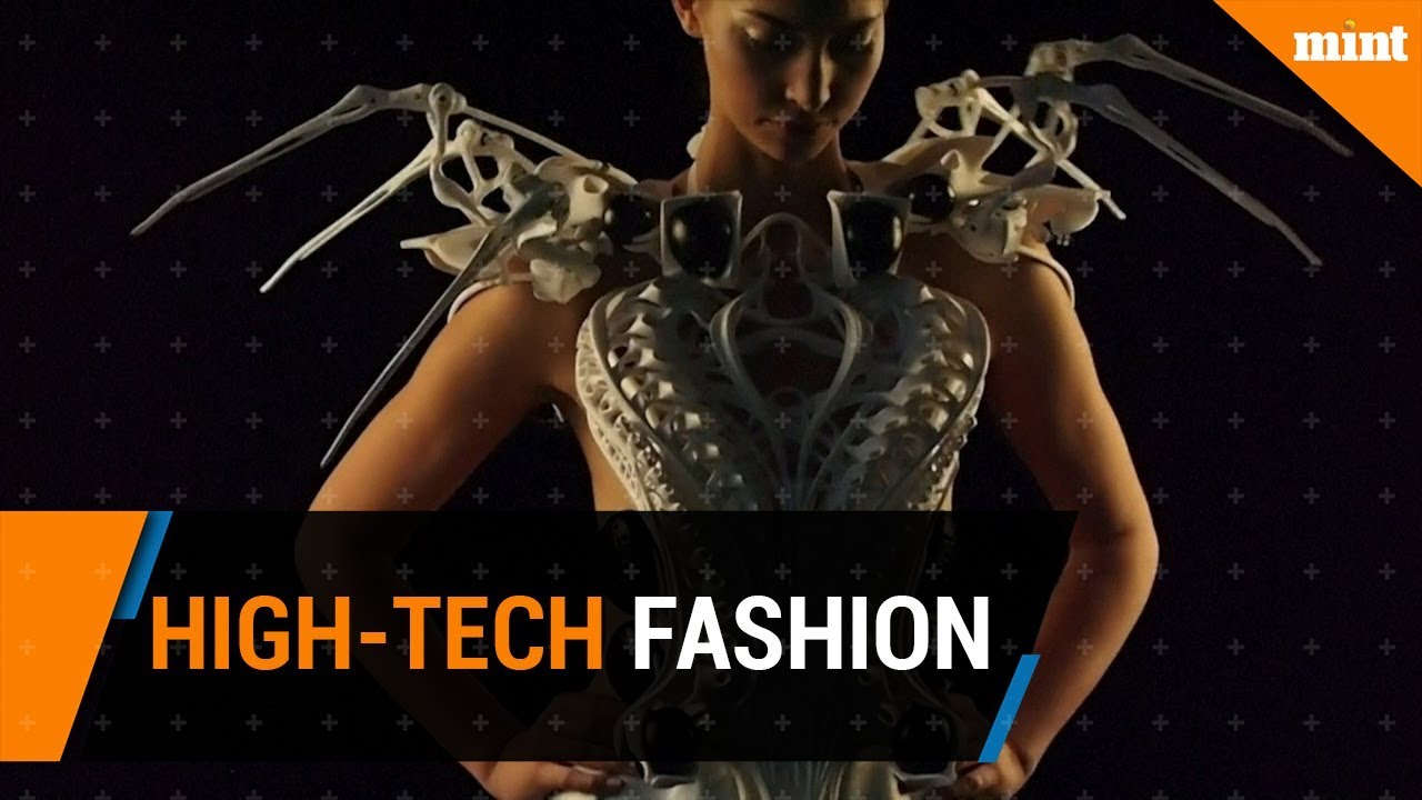 Tech fashion by Anouk Wipprecht
