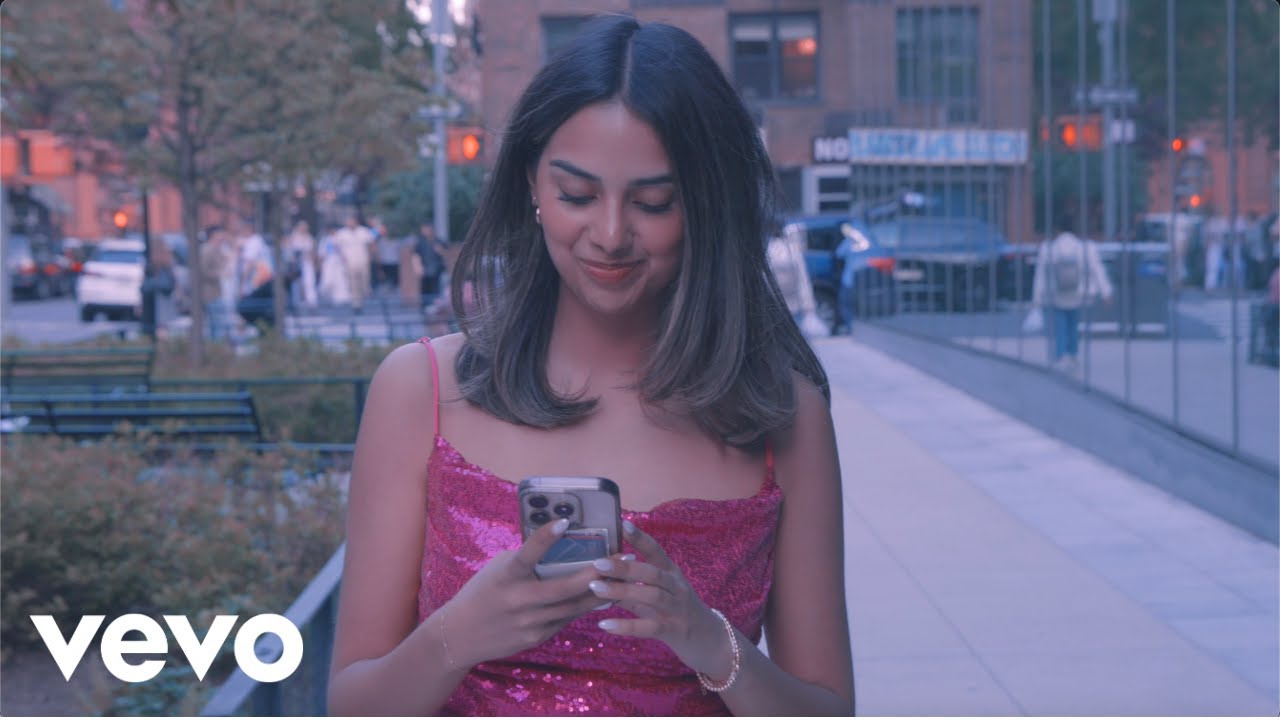 Sabrina Carpenter - Busy Woman (Music Video Project)