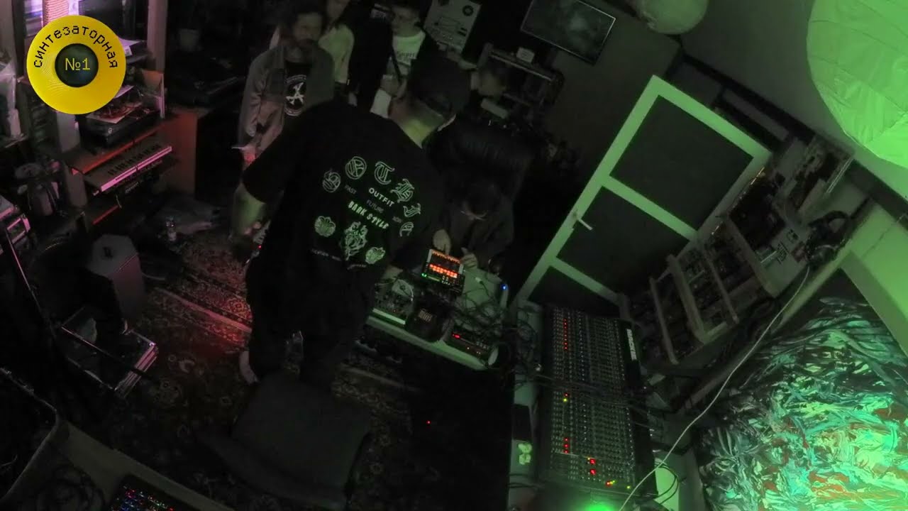 EPIC SYNTH JAM / Friends Party // #synth #synthesizer #electronicmusic #music