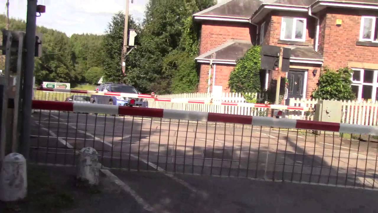 Marshbrook Level crossing Shrops 8.8.15