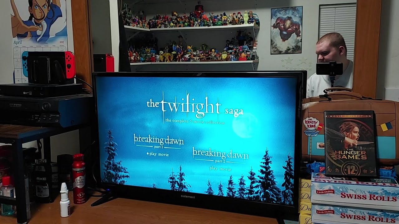 Opening/Menu Walkthrough Of The Twilight Saga 5 Movie Collection Disc's 1 & 2 From 2018