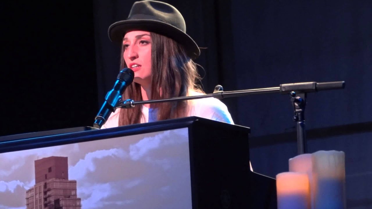 Love on the Rocks, Bennie and the Jets,  Sara Bareilles, Seattle, WA, 2013