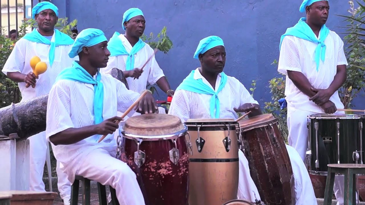 Cantos a Alua, Arara - Grupo Afrocuba de Matanzas
