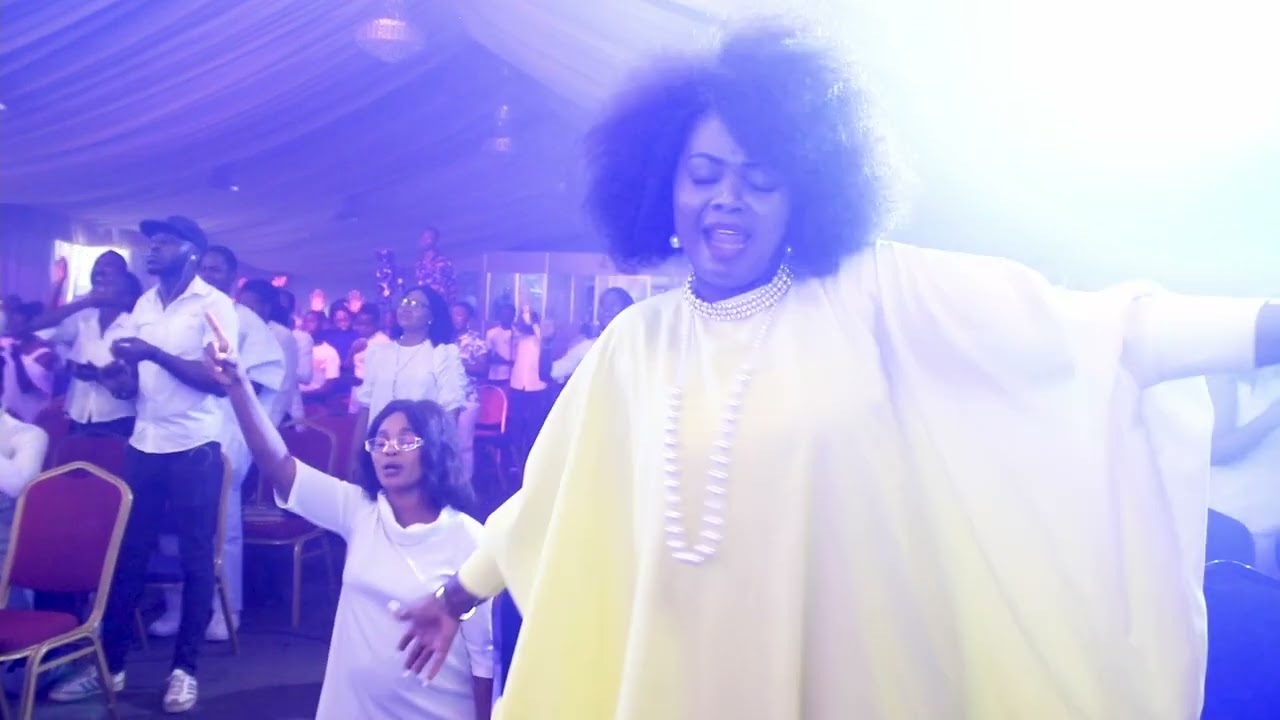 Peterson Okopi - Amazing God (Osuba Live Album)